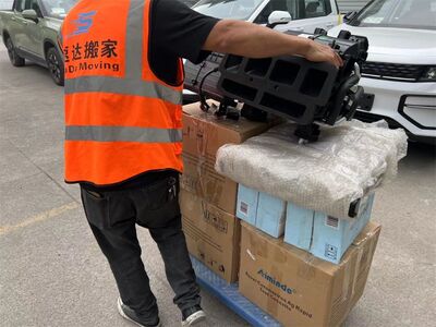 湖州德清居民搬家 本地搬家师傅 搬运设备钢琴 专业负责 相关图片