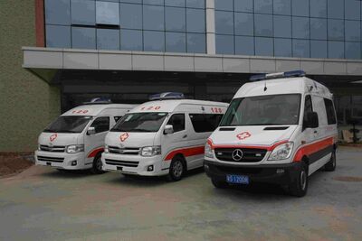 贵阳重症监护救护车出租,救护车出租费用 相关图片