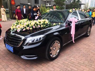 临沭婚车出租劳斯莱斯宾利兰博基尼大G等 相关图片