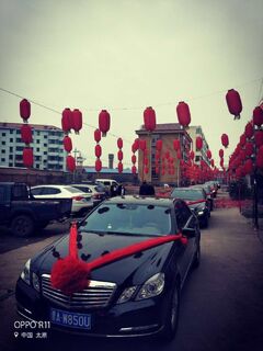 梅赛德斯-奔驰E级婚礼专车 相关图片