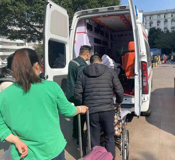 张家口120救护车长途转送-危重症转运车租赁 相关图片