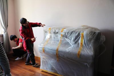 牡丹江东安搬场电话 七星工厂库房搬迁 搬运红木家具 相关图片