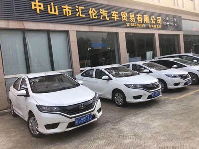 自驾租车押金全免普通轿车豪车轿车任选 相关图片