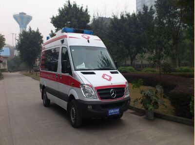 乌鲁木齐跨省120救护车护送-长途救护车出租转运重症病人-随车医护人员 相关图片